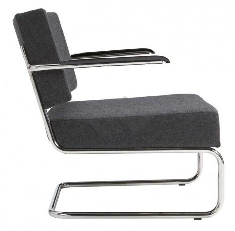 Retro fauteuil in wolvilt stoffering